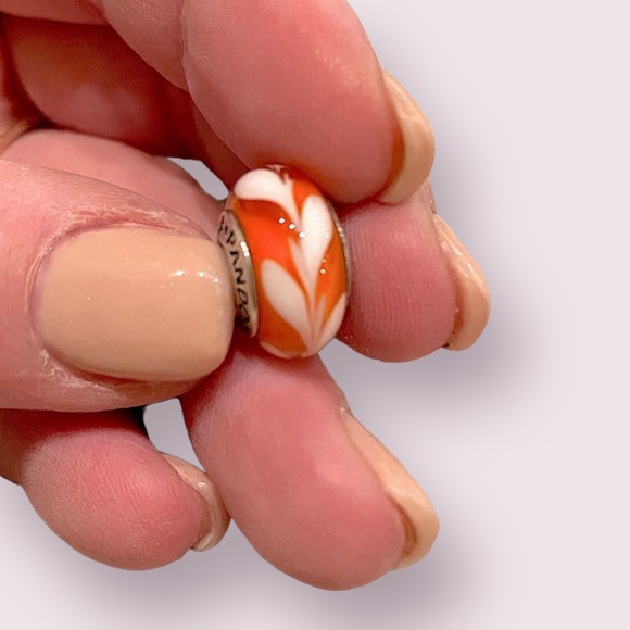 SOLD Retired Pandora glass murano orange and white swirl - Picture 2 of 7